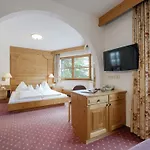 Heart Grischuna Hotel