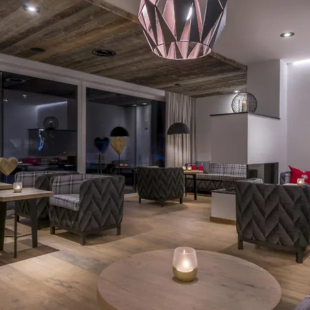 Heart Grischuna Hotel