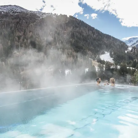 Heart Grischuna Hotel