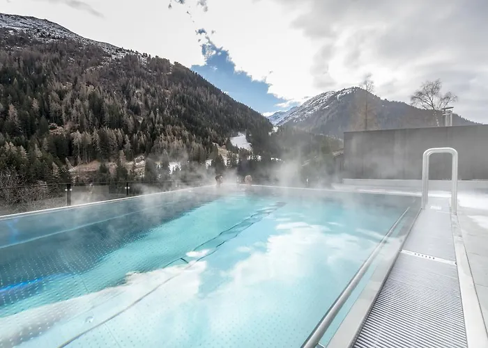 Heart Grischuna מלון