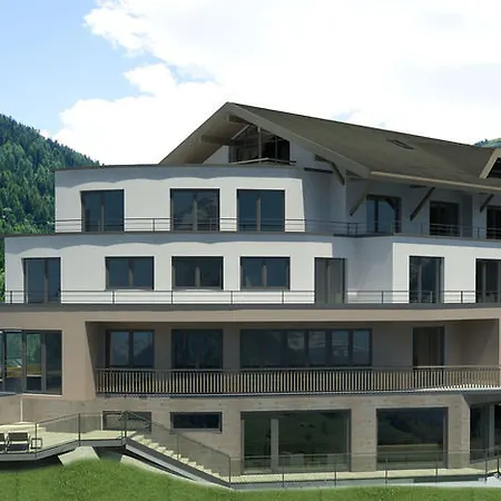 Heart Grischuna מלון