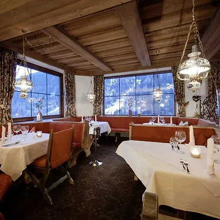 Heart Grischuna Hotel