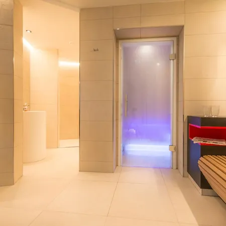 Hotel Heart Grischuna 4*